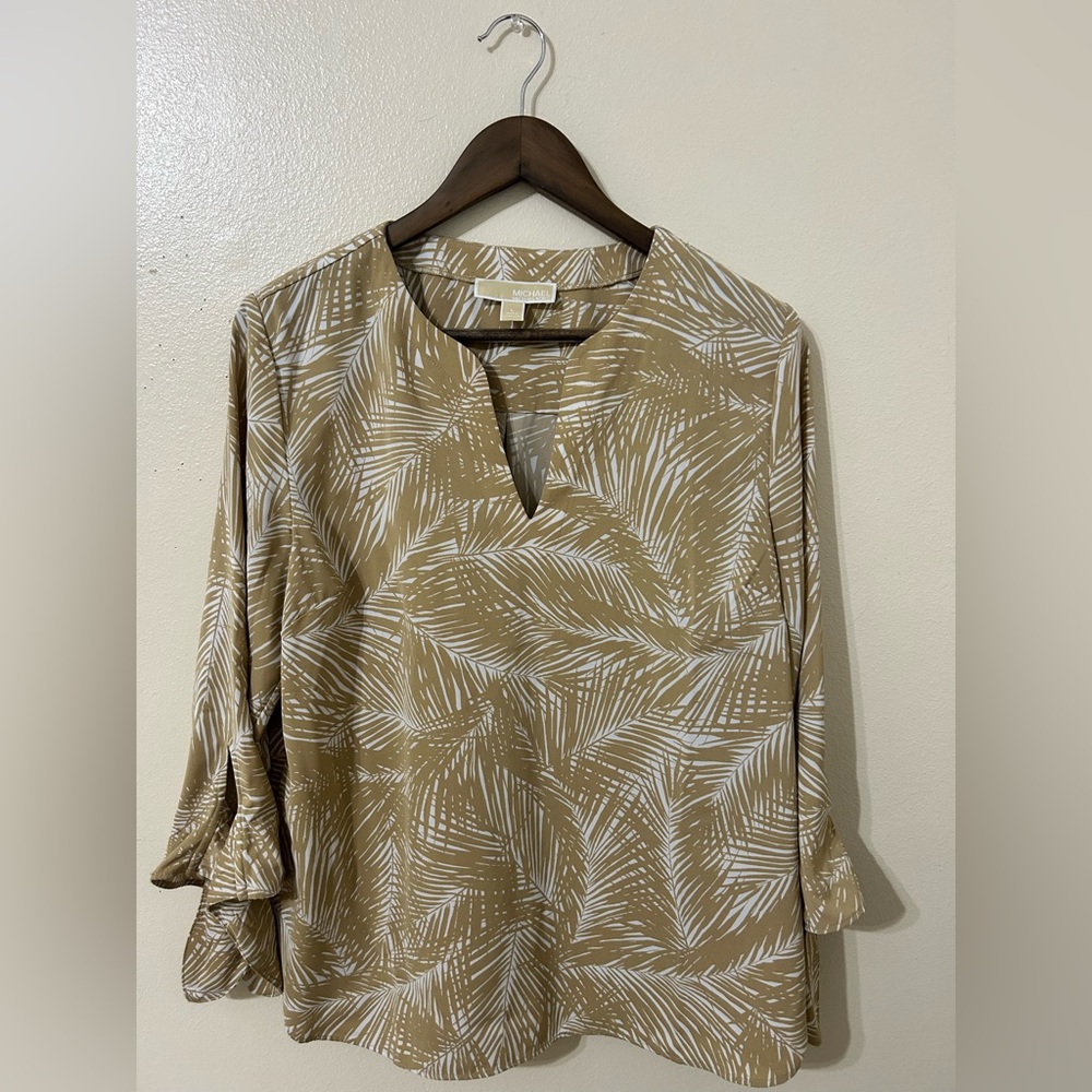 Michael Kors Tan Blouse with V-Neck and 3/4 Sleeves